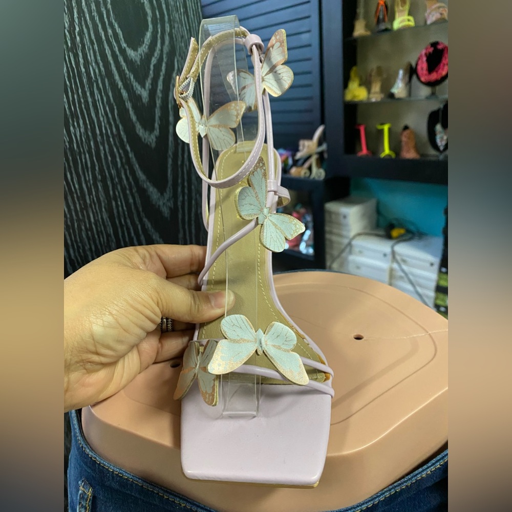 NEW ankle strap sandal, clear heel butterfly accent - Picture 2 of 4